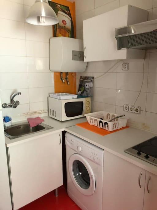 شقة توليدو  في Apartamento Coqueto En Pleno Casco Antiguo المظهر الخارجي الصورة