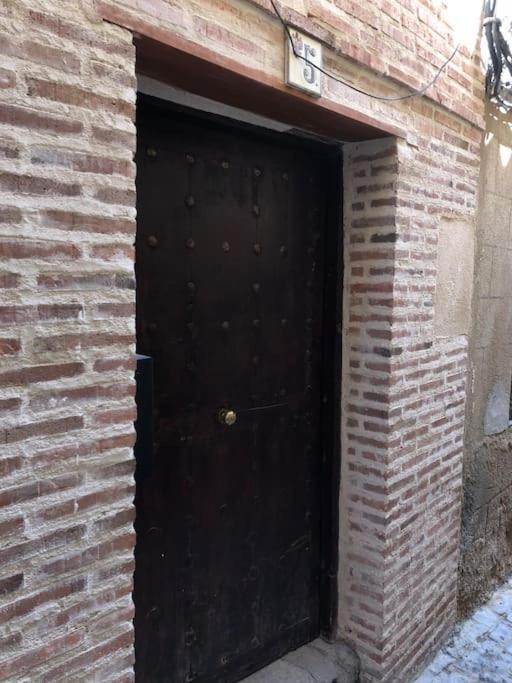 شقة توليدو  في Apartamento Coqueto En Pleno Casco Antiguo المظهر الخارجي الصورة